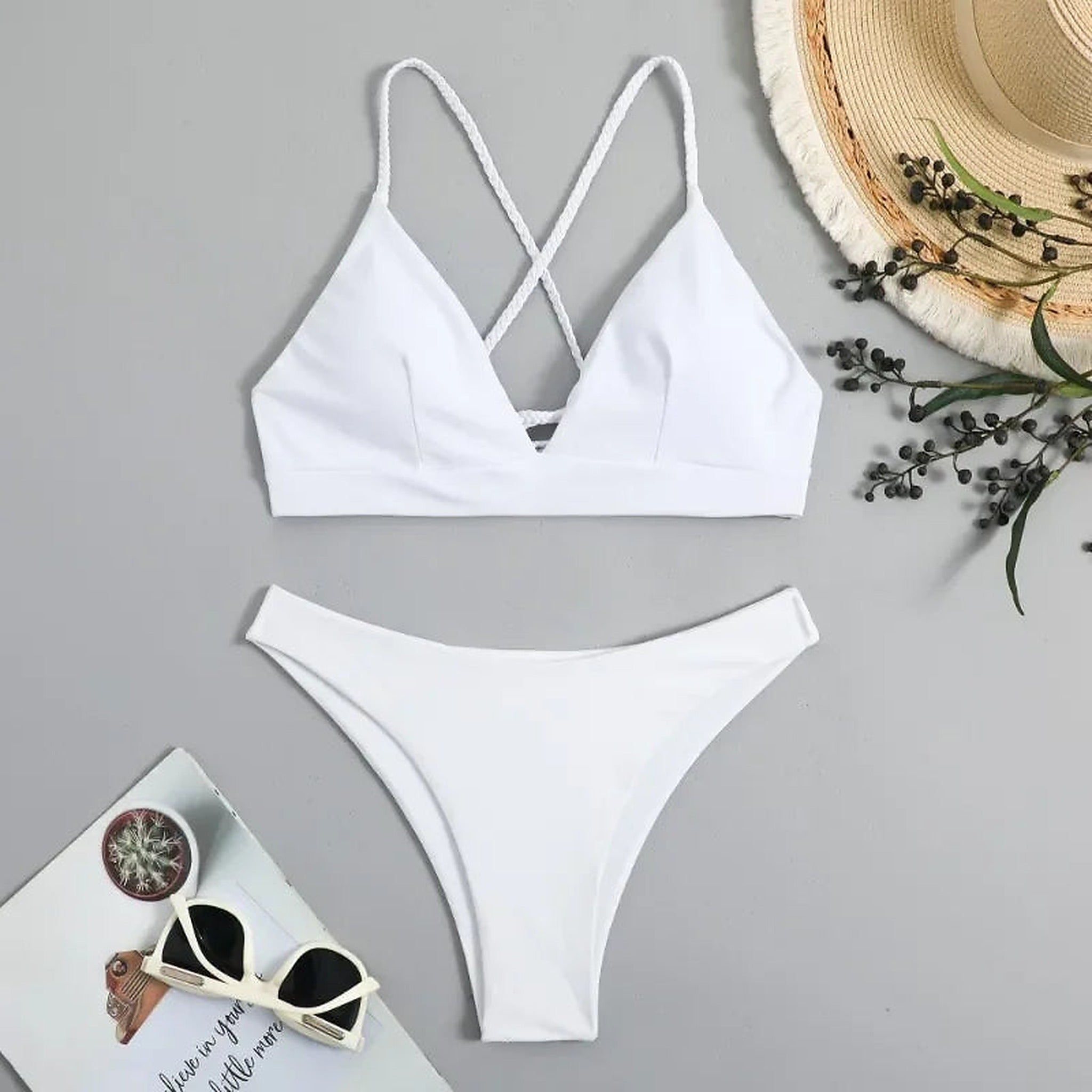Arctic Pearl cross-back bikini vit framifrån